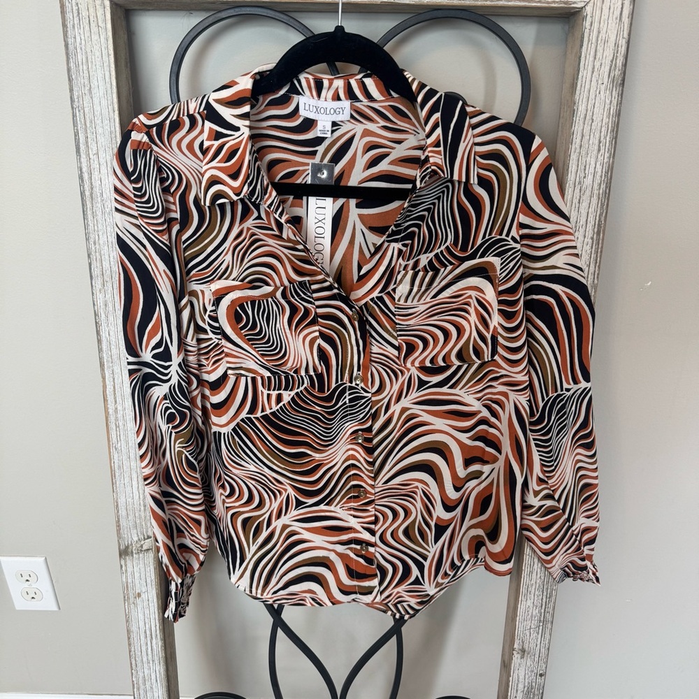 Luxology Orange and Black Graphic Blouse with Notched Collar Size Small